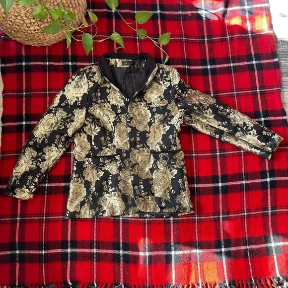 Black and gold sports coat 'Marckus Raylond' two button - size L - Picture 1 of 16